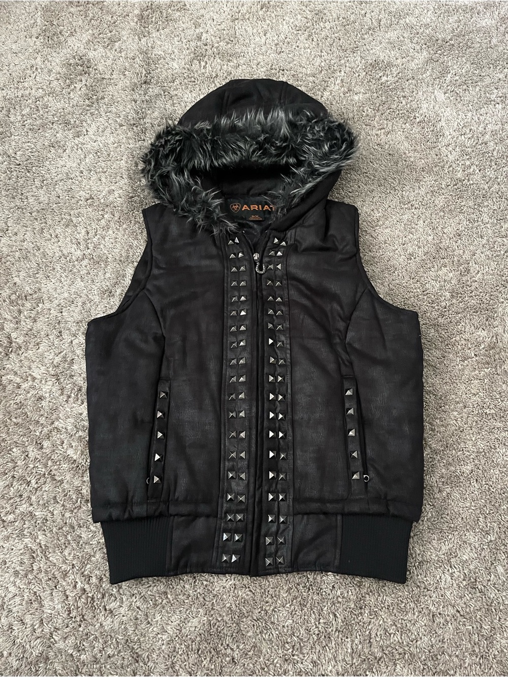 Ariat Faux Leather Studded Hooded Vest Womens Medium M Black Faux Fur Trim